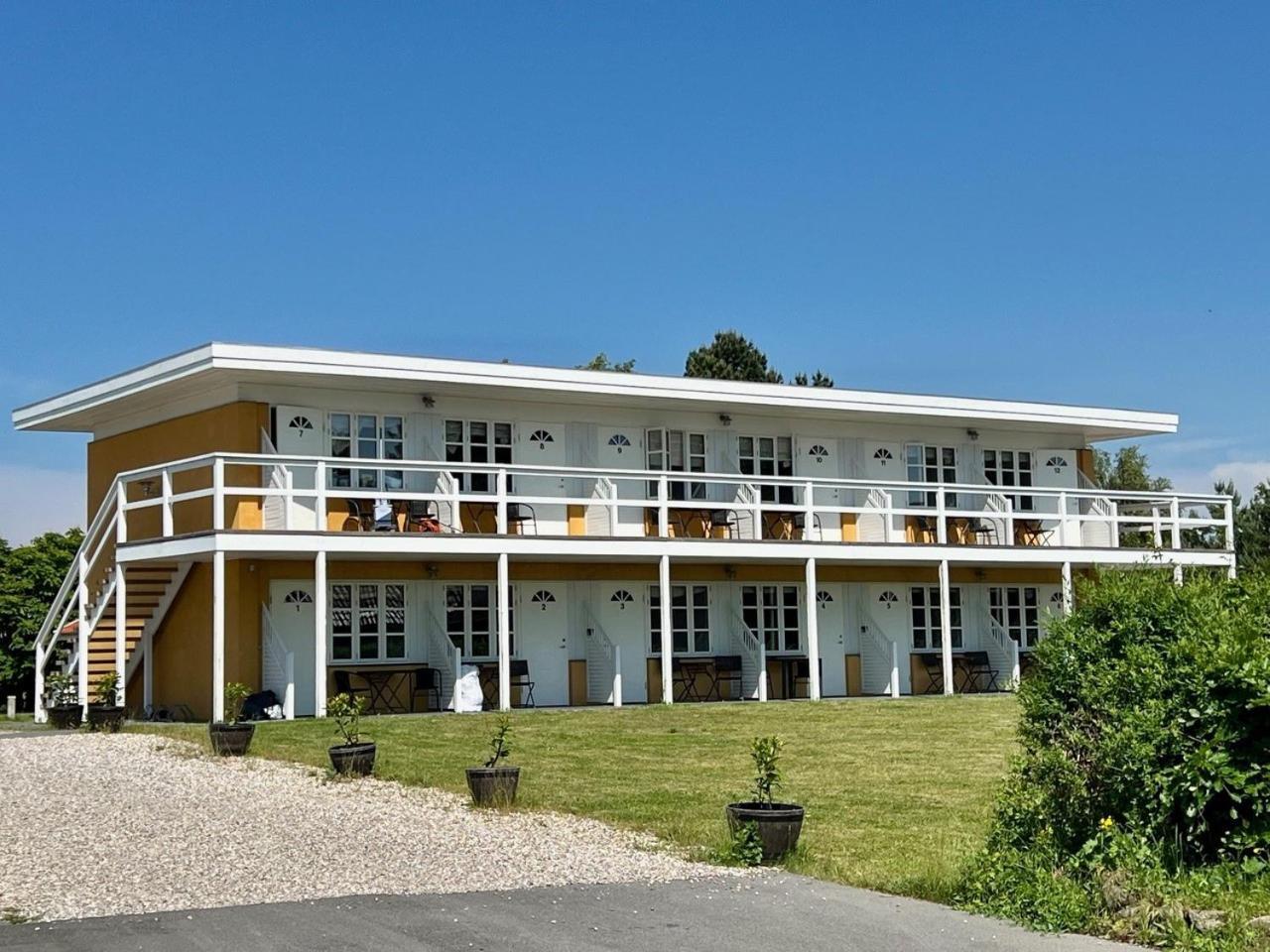 Oro Kro & Hotel Exteriör bild